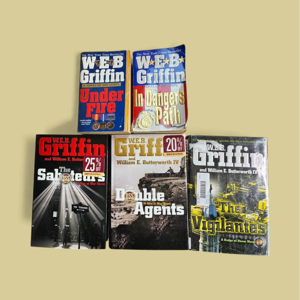 💥5 for 25💥 W.E.B. Griffin Book Collection 5 📕